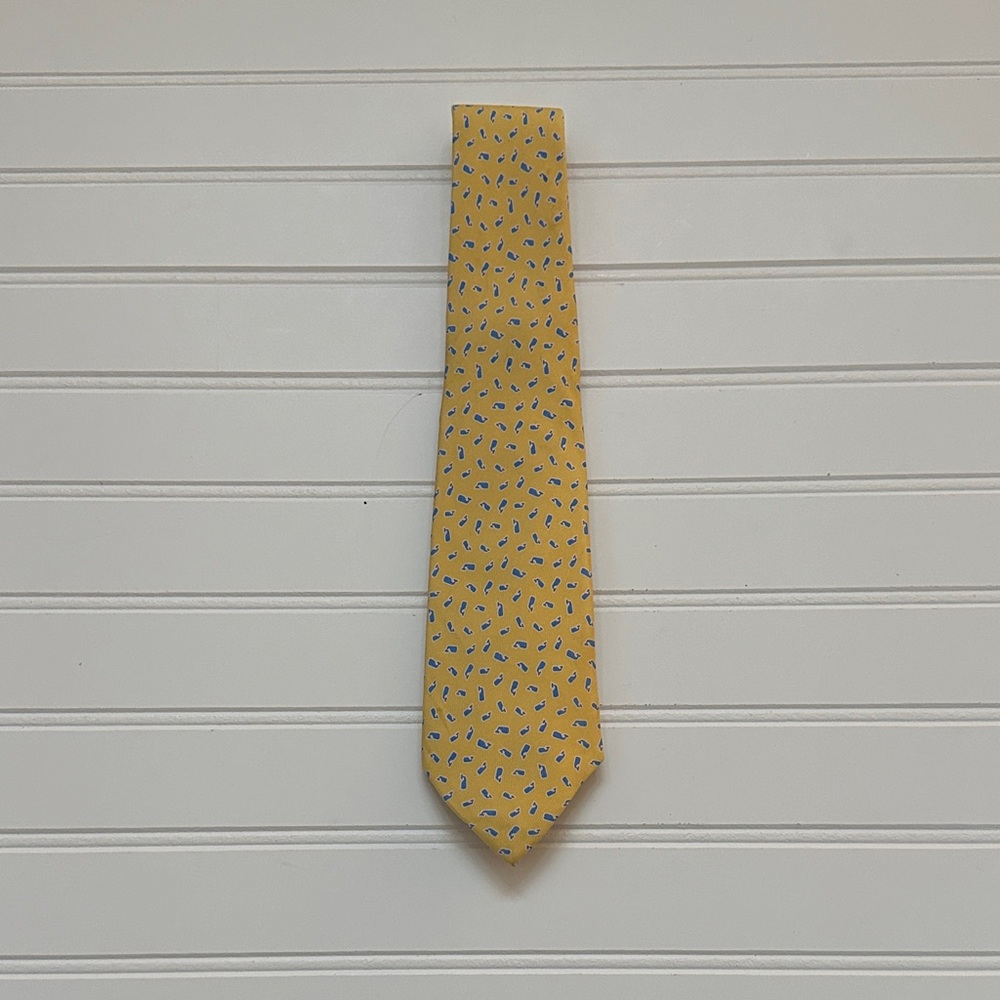 Vineyard Vines Yellow & Blue Whale Tie